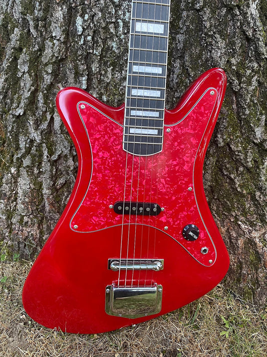 Goldfinch Guitar 2022 Painted Lady Cherry Red